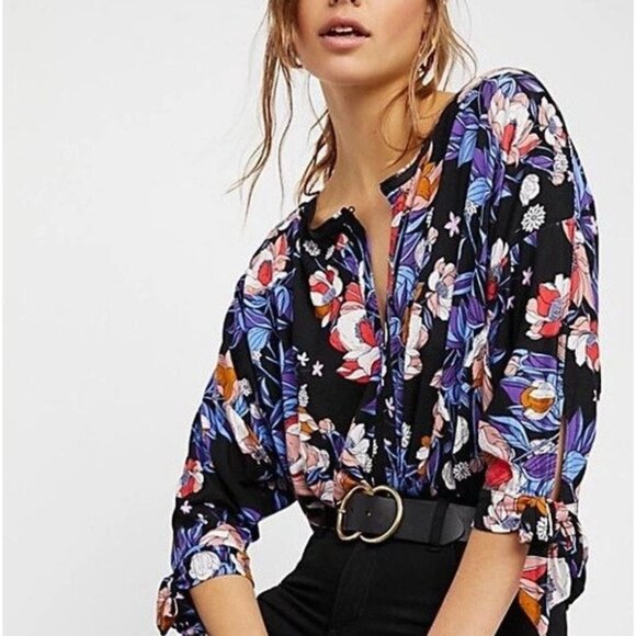 Free People Keepin' On Tee Tropical Blouse Size Large Dolman 3/4 Sleeve Floral - Picture 1 of 15